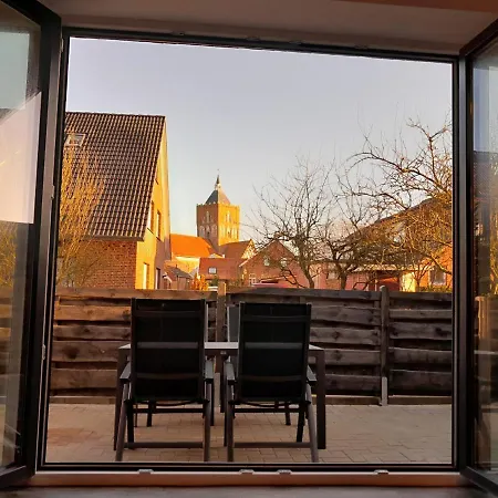 Zum Kleinen Leuchtturm Apartamento Krummhörn